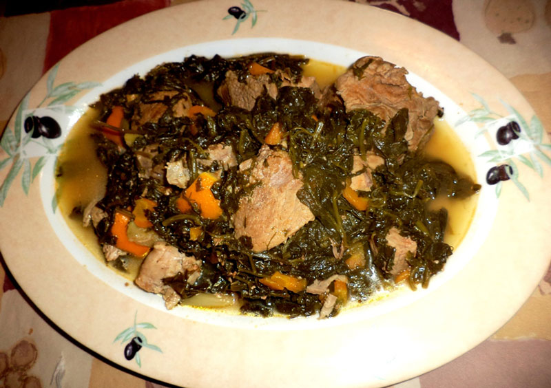 COOKING WITH OLIVE OIL : PORK WITH SPINACH